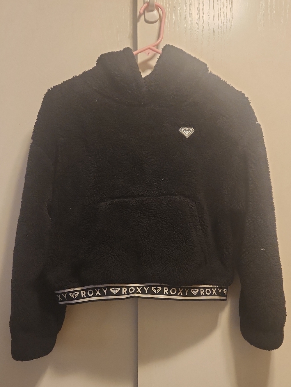 Girls LG Roxy Black Sherpa Crewneck Hoodie with Logo Trim